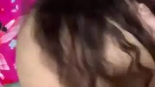 ترسل صورًا عارية ثم تتوسل لجماع شرجي