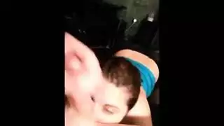 فانتازيا مص مخفية مع جارة مثيرة