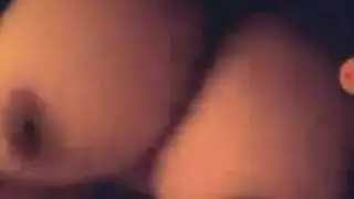 منتفخ حلمات رئيس سميك