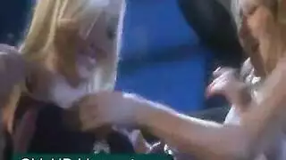 تايوانية مثليه الديك الكبير الكرة لعق