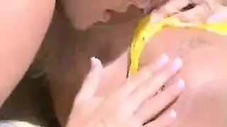 احس وتقبيل اقدام شمس اقدام