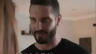 ترجمة الرغبة: رجل أمريكي يمارس الجنس بقوة مع امرأة مغربية